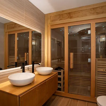 Villa Infinity
